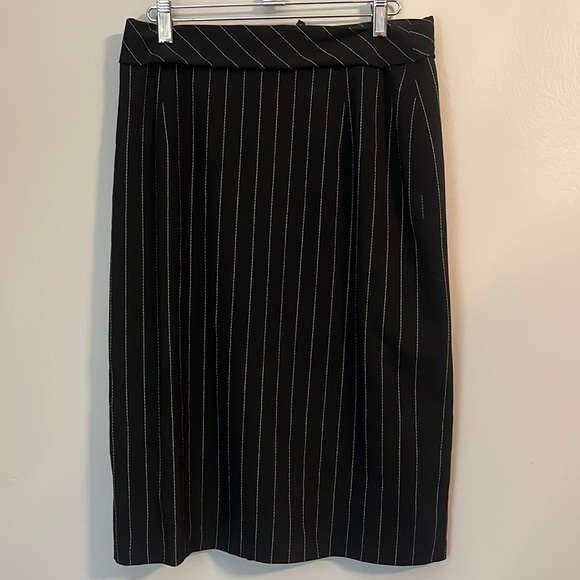 Mondi Vintage Wool Black with White Pinstripe A-Line Skirt Size 42EU, 6/8US - Picture 1 of 10